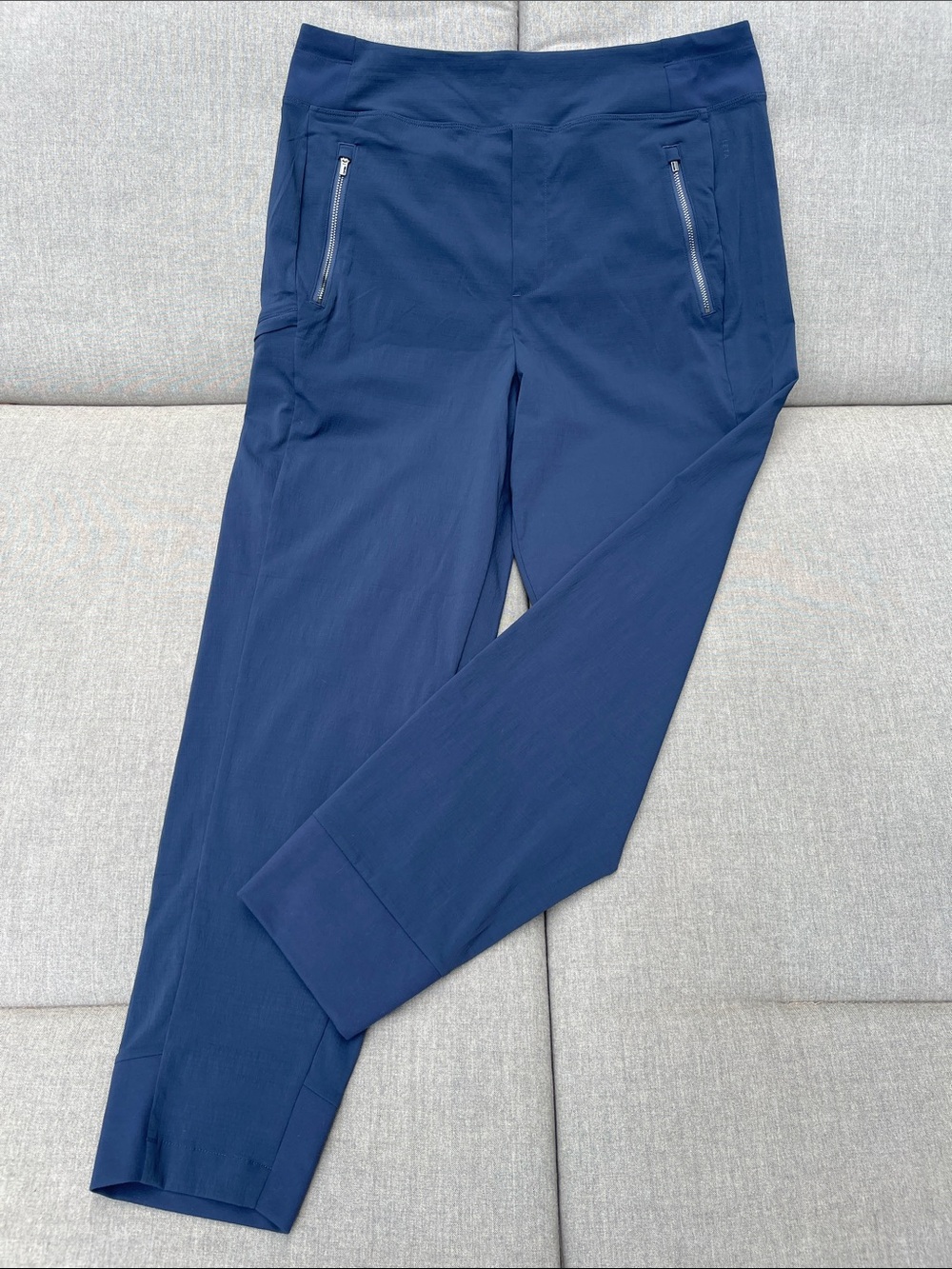 ATHLETA Trekki North High Rise Jogger